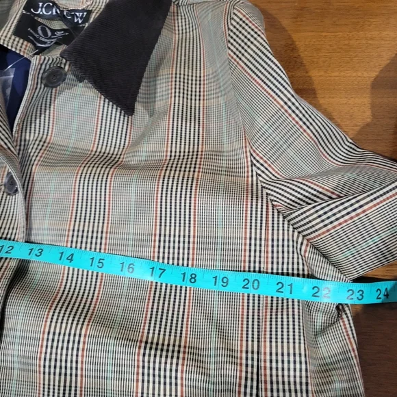 J Crew Barn Jacket™ in plaid double-faced cotton CM955 Size L NWT - Picture 8 of 9